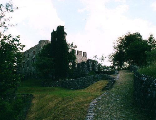 Sentiero per la “Rocca Martinengo”